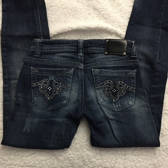 Skinny Jeans - Picture 2 of 4